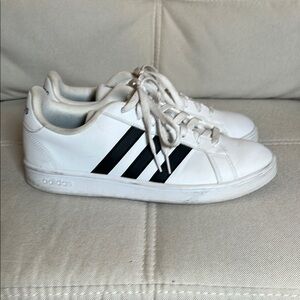 Adidas PWJ 001004 Men’s White and Brown Sneakers Size 8.5